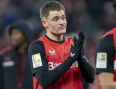 奥尔莫成曼城新目标！德媒曝，曼城推进维尔茨交易受阻，转战西班牙新星