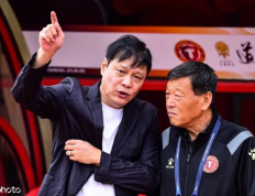 午间新闻速递，范志毅加盟辽足，大因谈弟弟小因扎吉的足球之路