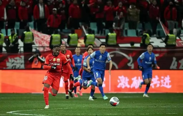 澎湃之殇,海港超级杯亚冠两连败,缺少奥斯卡,海港足球陷入困境