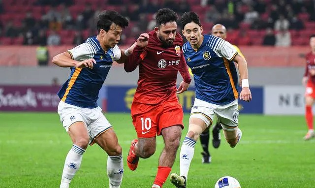 亚足联官方宣布,海港亚冠单场6人受罚,罚款总额高达3500美元